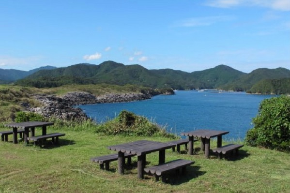 魚津ヶ崎公園 キャンプ場