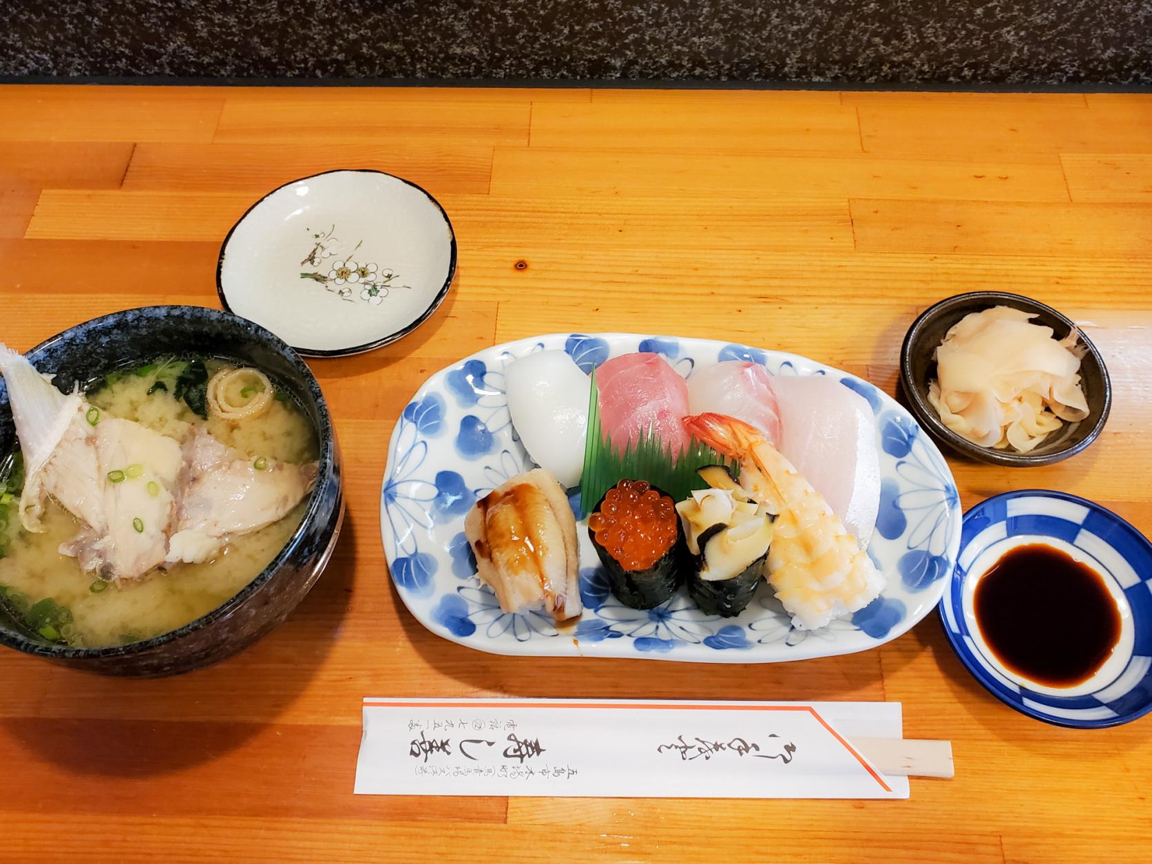 まずは腹ごしらえ！五島でお寿司を食べるならココ！寿し善-0