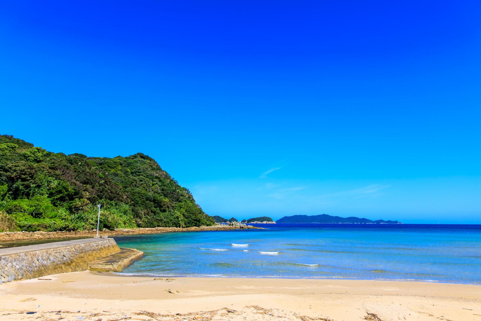 六方（むかた）海水浴場-0