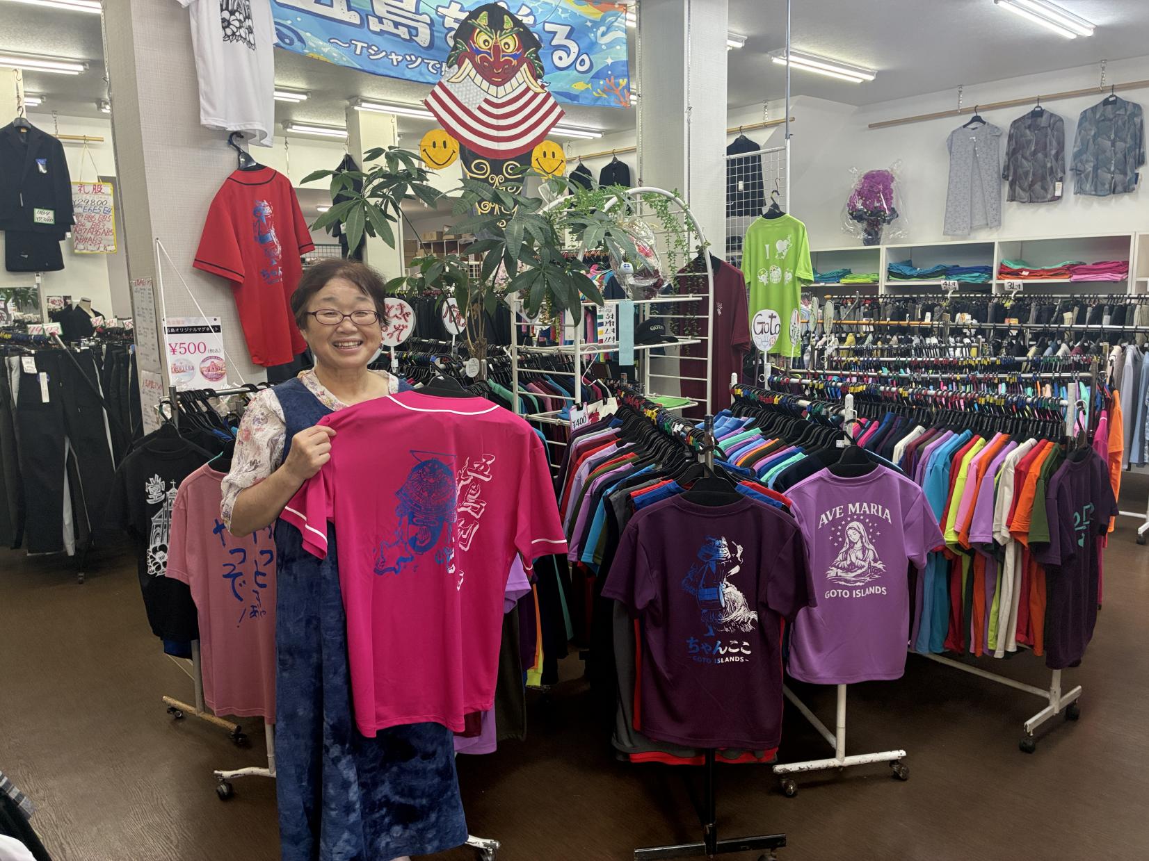 【買い物】ご当地Tシャツで大人気！福江商店街の名物ショップ「ヒロシ商店」-0