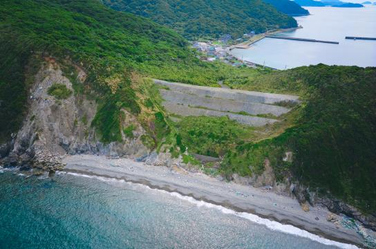 ノコビ浦の防風堤-7