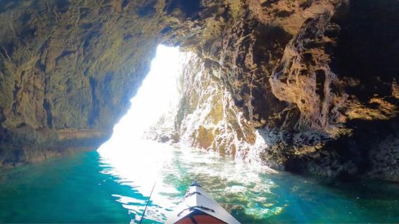 シーカヤックで巡る奈留島「青の洞窟」-0