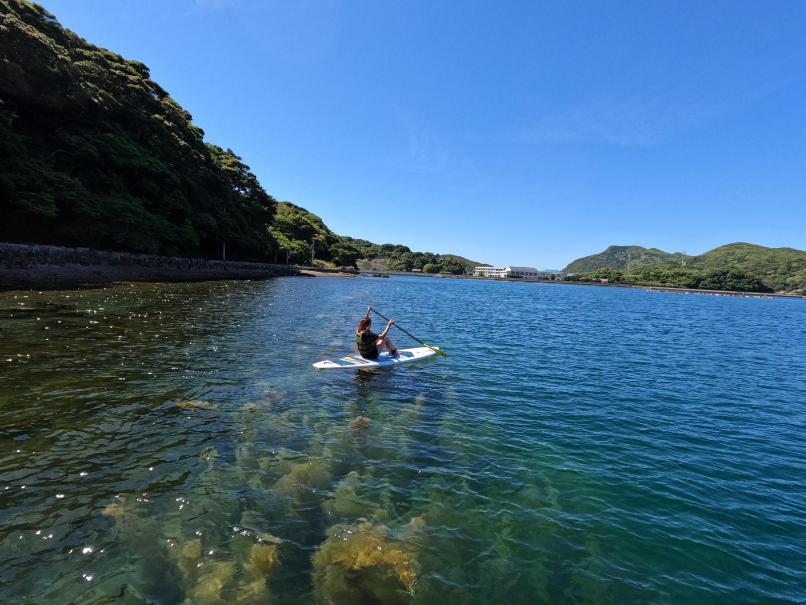 喧騒から離れた海上で、癒しのSUPクルージング-6