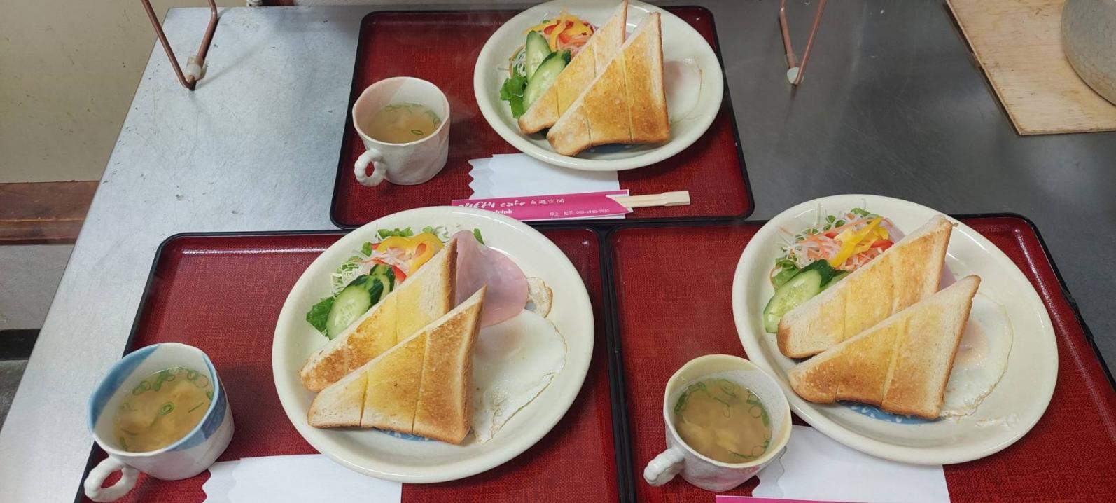 NICHI CAFÉ　自遊空間-1